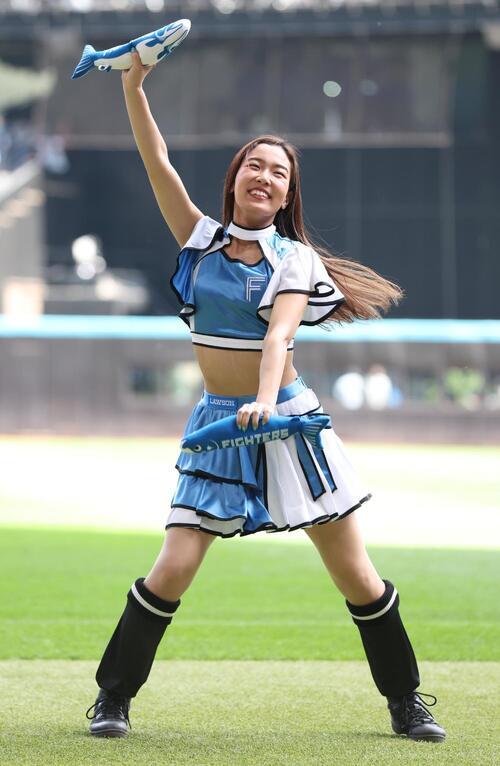 ファイターズガール水落桜子