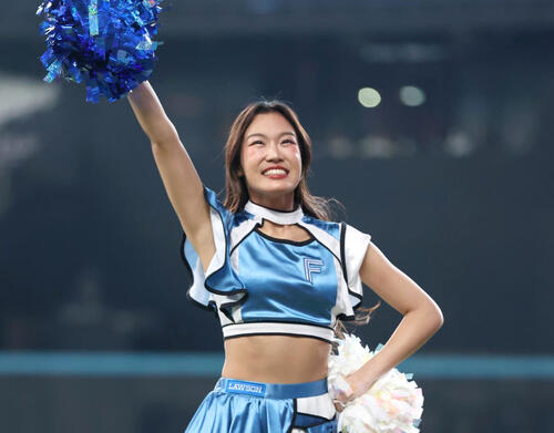 ファイターズガール水落桃子