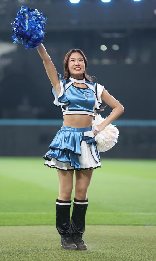 ファイターズガール水落桃子