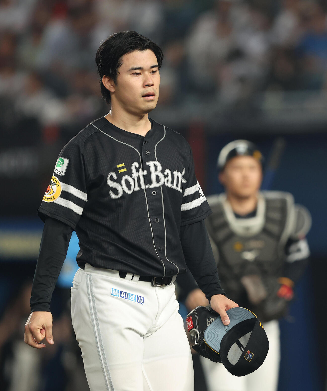 ロッテ対ソフトバンク　5回裏に同点を許した松本晴（撮影・河田真司）