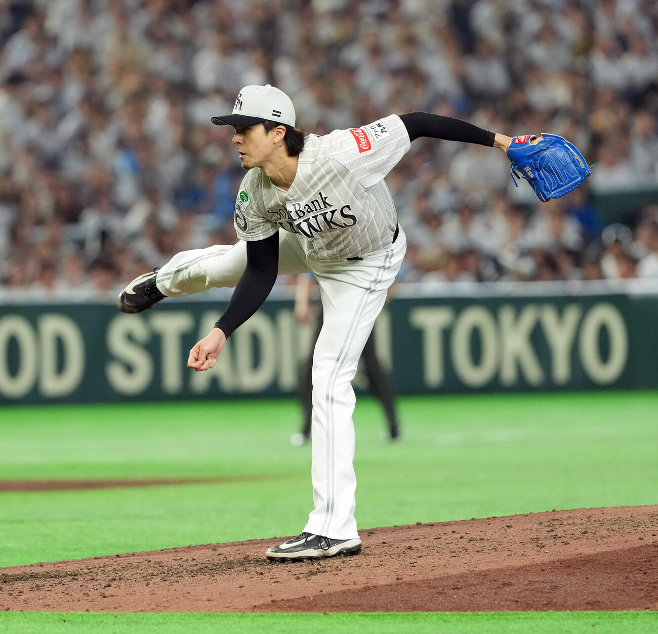 ソフトバンク対西武　力投するソフトバンクの先発上沢直之（撮影・たえ見朱実）