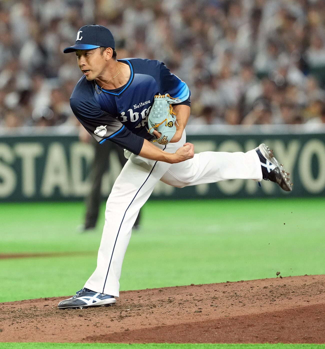 ソフトバンク対西武　7回からマウンドに上がった西武中松祐太（撮影・たえ見朱実）