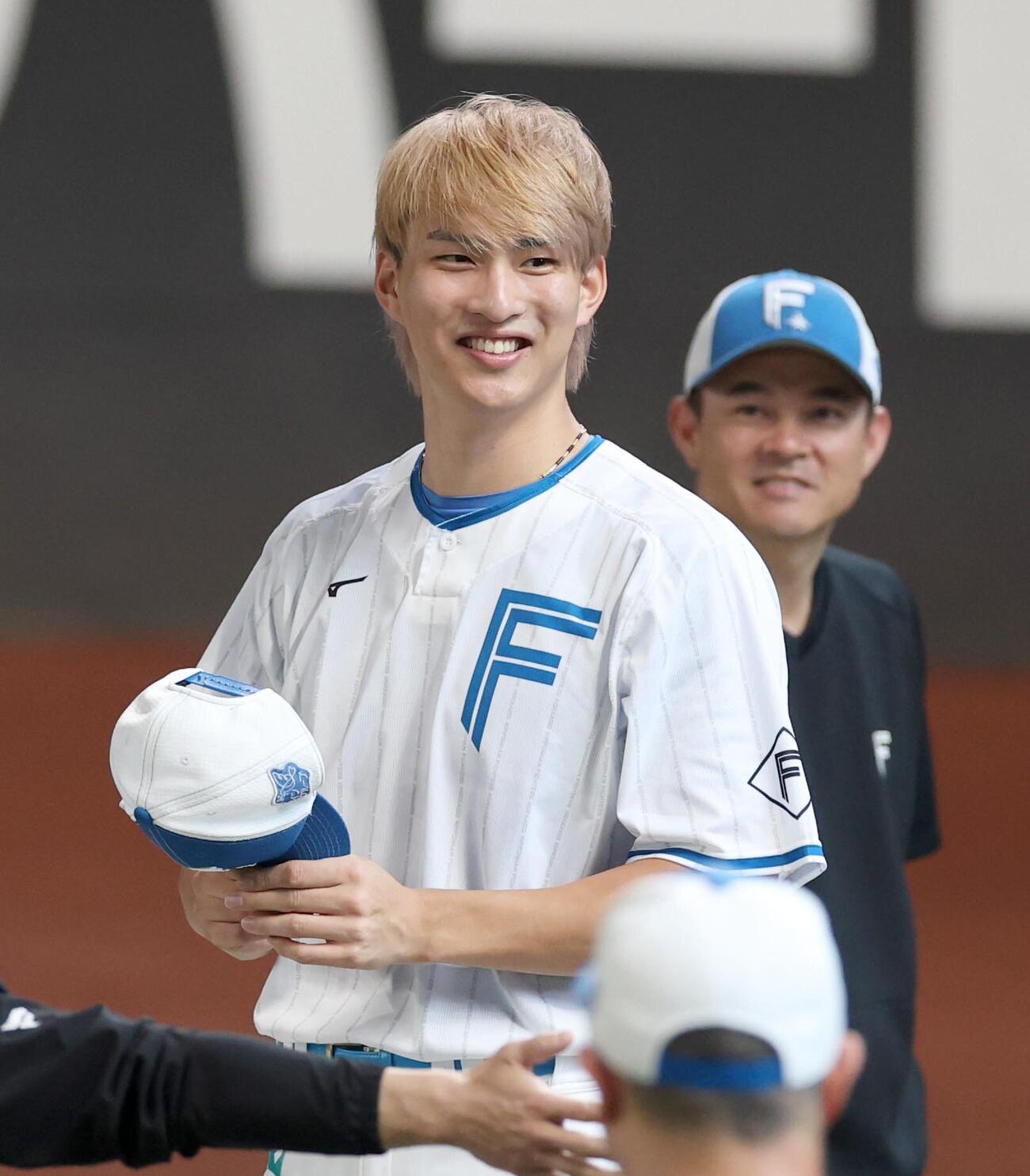 日本ハム対オリックス　金髪姿の達孝太（撮影・黒川智章）