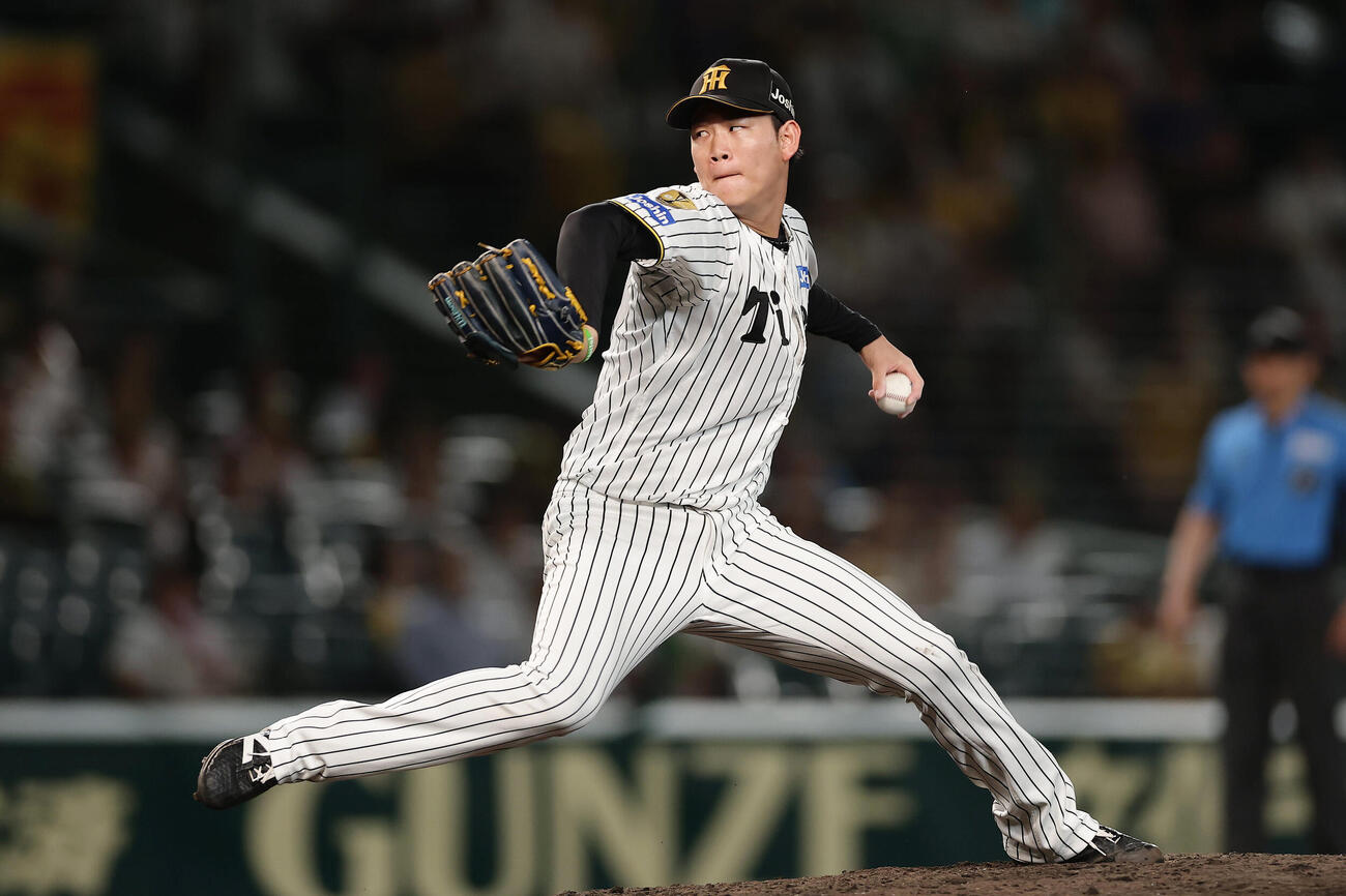 阪神対中日　阪神6番手の及川雅貴（撮影・前田充）