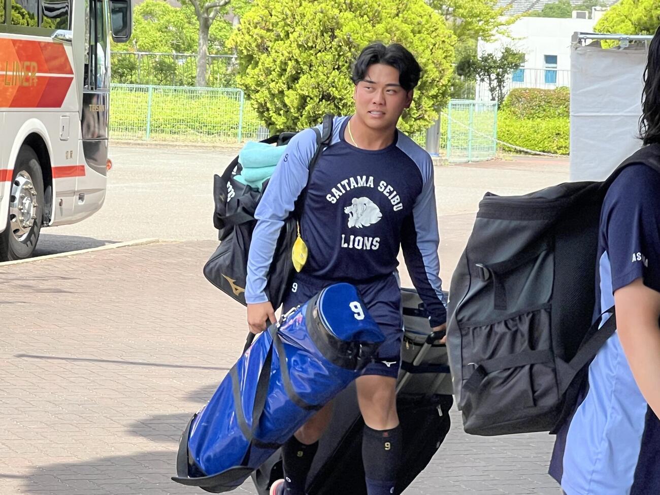 今季初めて1軍に合流した西武蛭間（撮影・金子真仁）