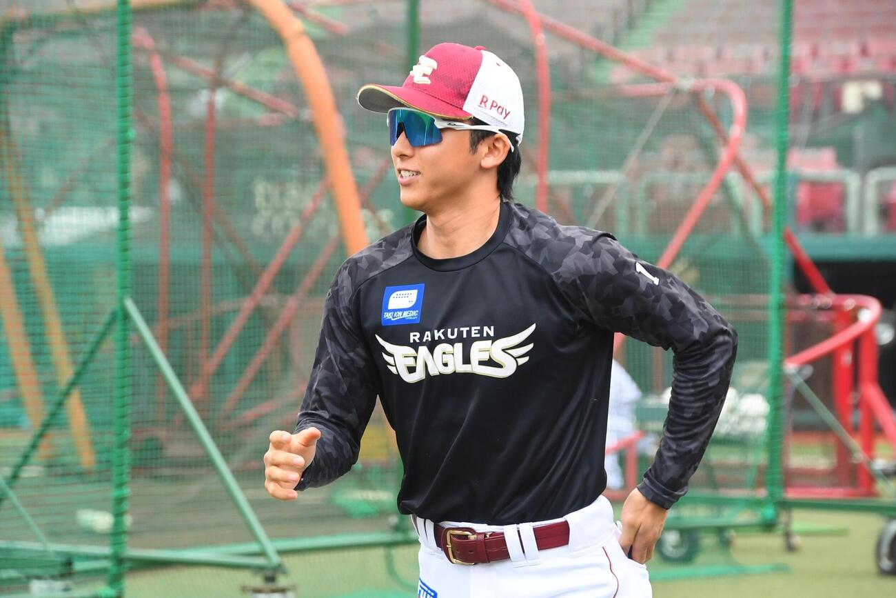 1軍に今季初合流した楽天宗山塁
