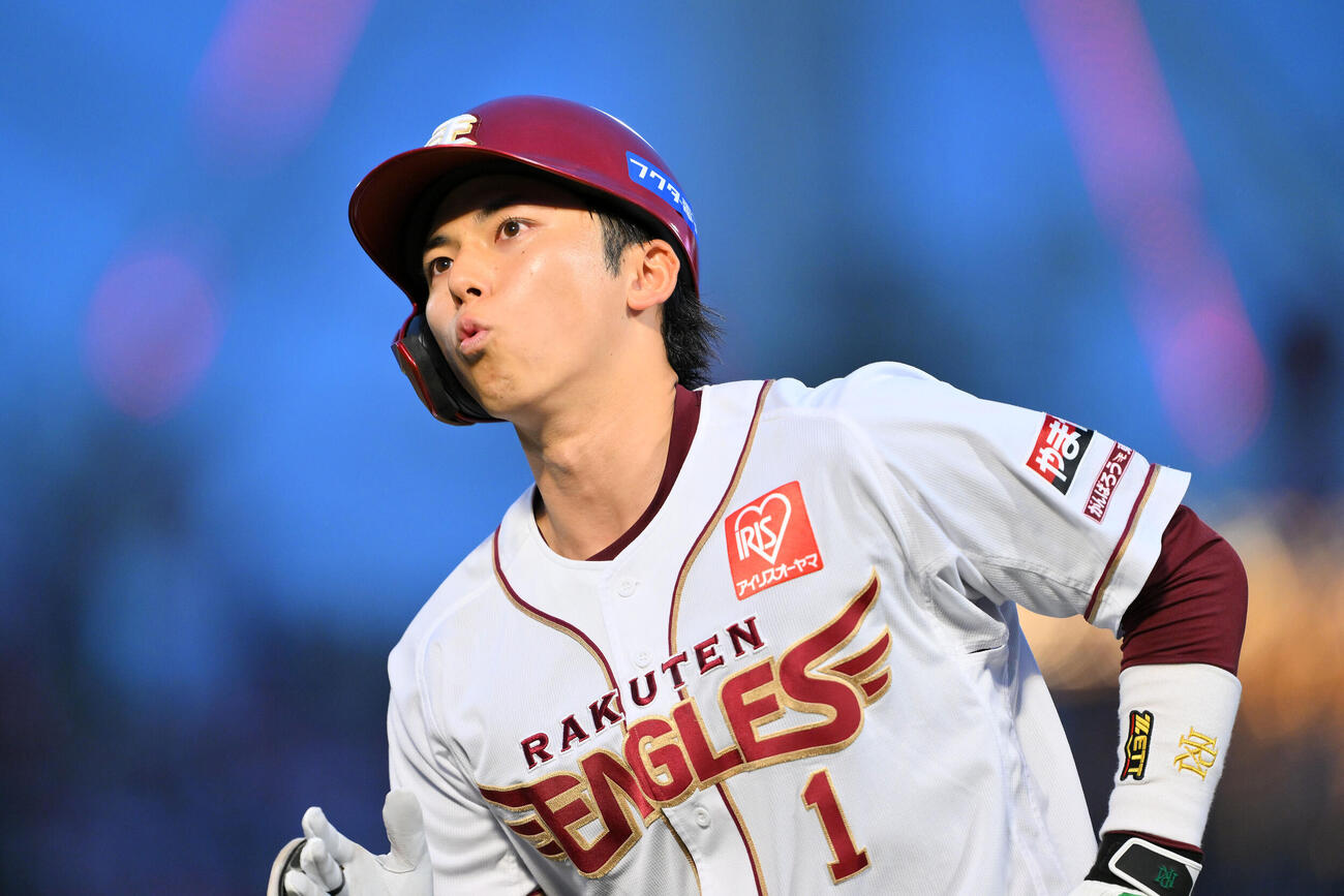 楽天対日本ハム　3回裏楽天無死、宗山塁は一ゴロに倒れる（撮影・滝沢徹郎）