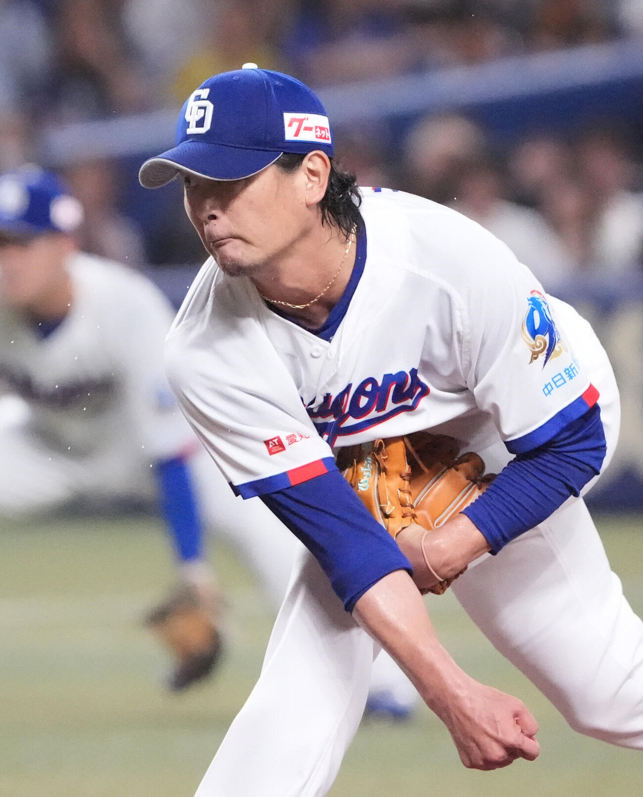 中日対巨人　1回表、登板する中日先発の涌井秀章（撮影・森本幸一）