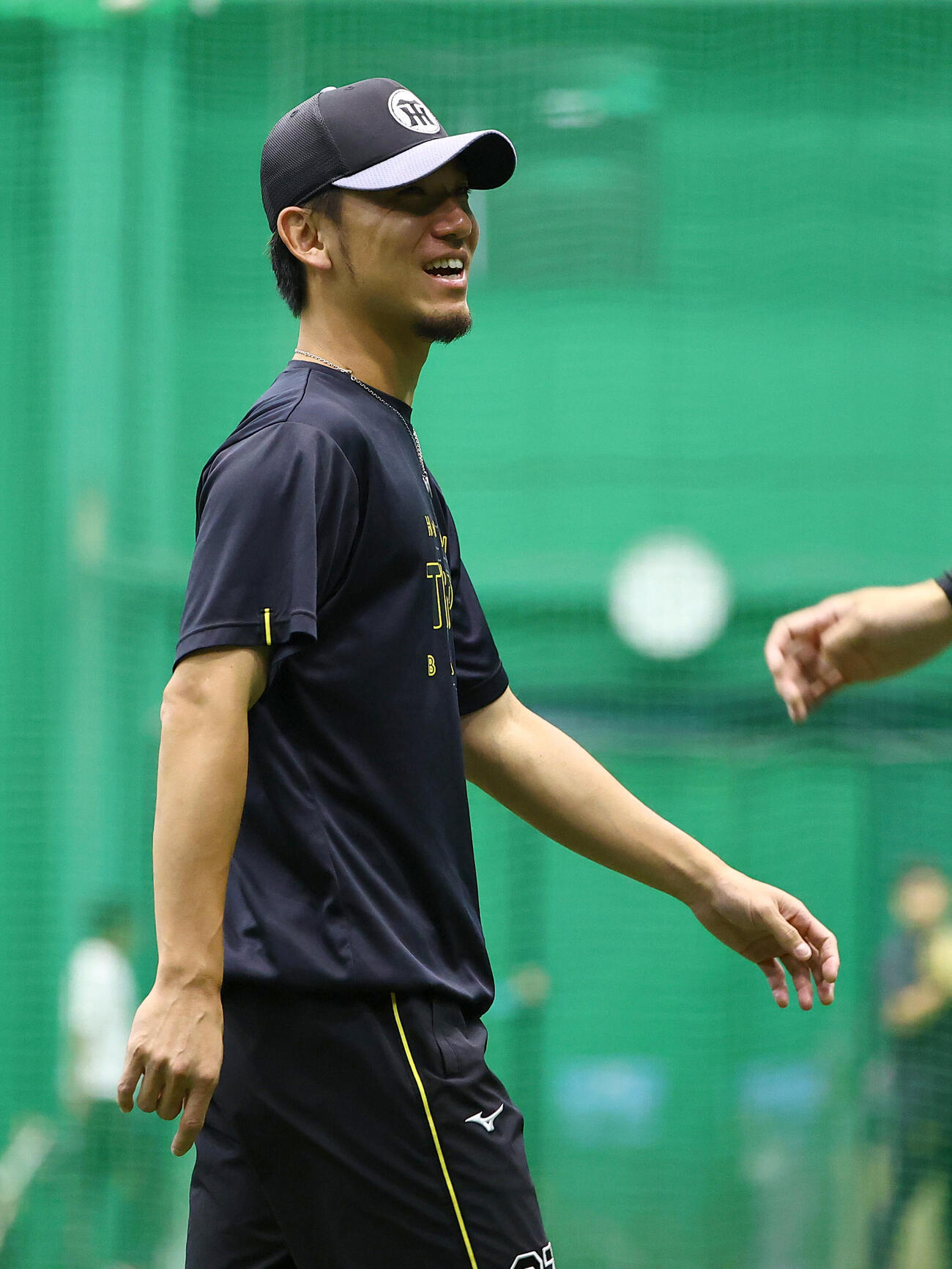 阪神対広島　笑顔を見せる伊藤将司（撮影・上田博志）