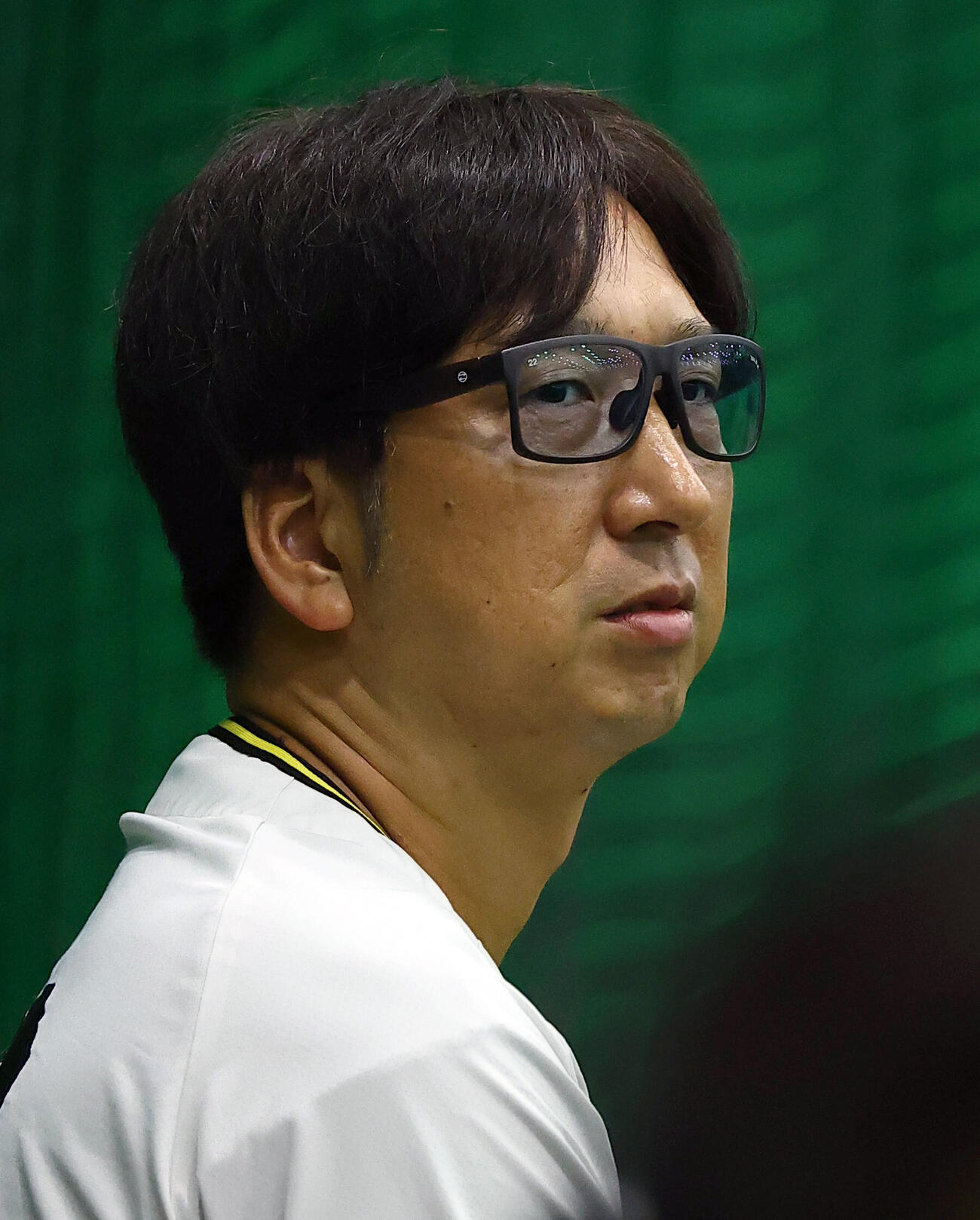 阪神対広島　練習を見守る藤川球児監督（撮影・上田博志）
