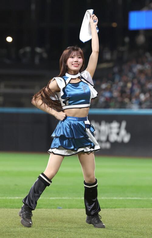 ファイターズガール山本蘭加