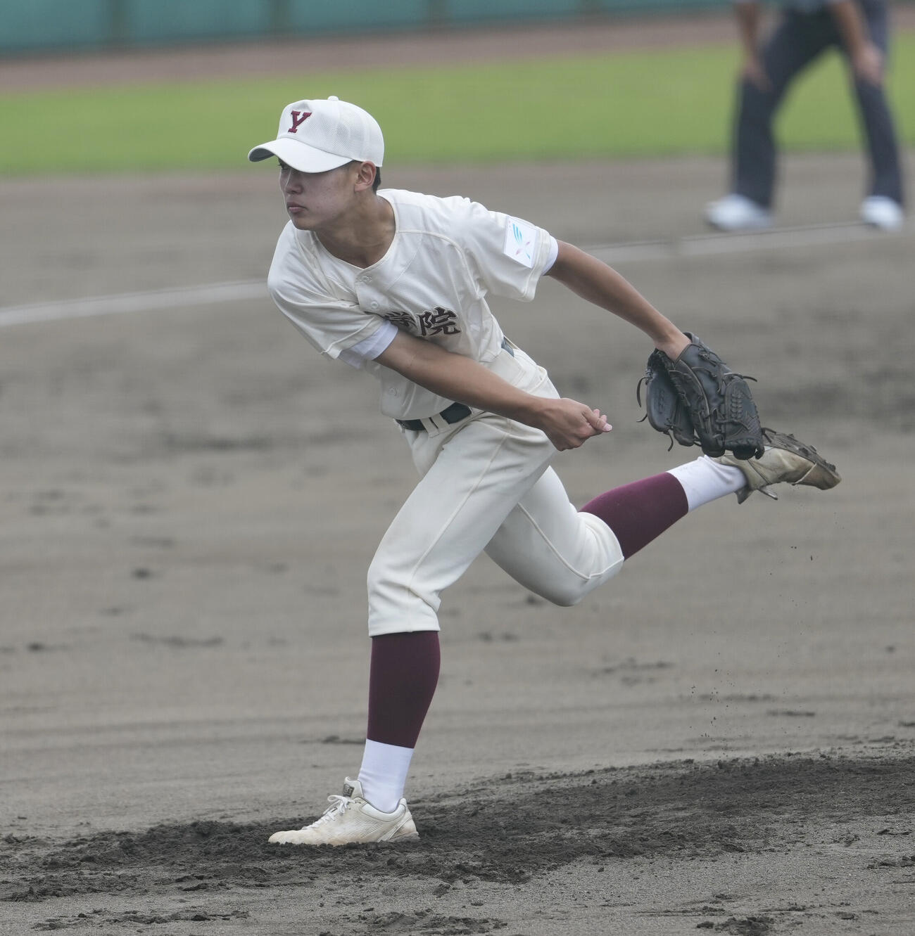 四谷学院対つくば秀英　力投する四谷学院先発の松本颯志（撮影・小島史椰）