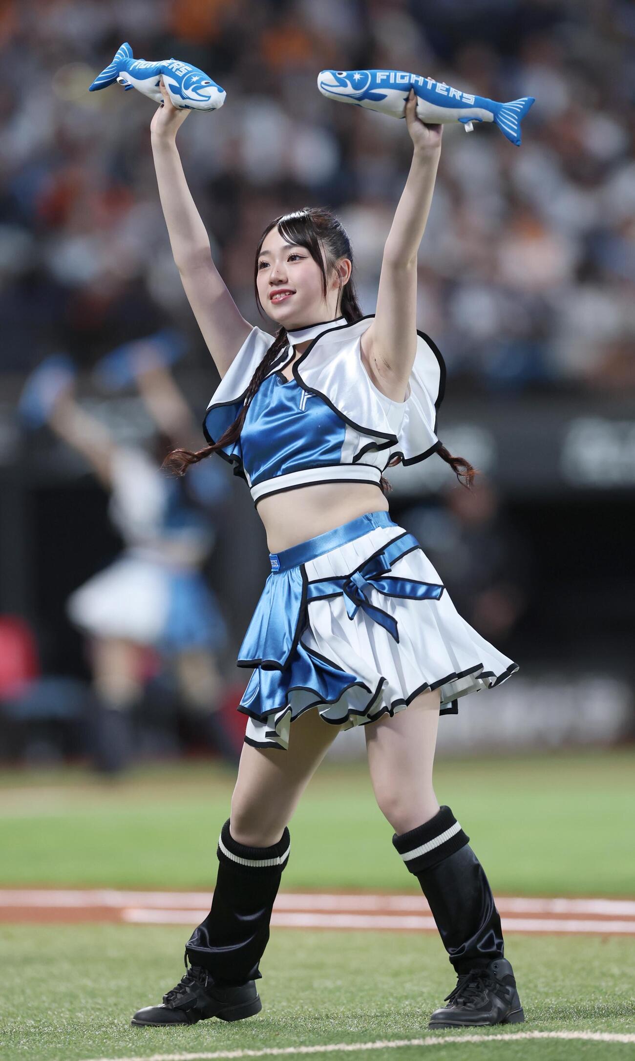 ファイターズガール吉川聖菜