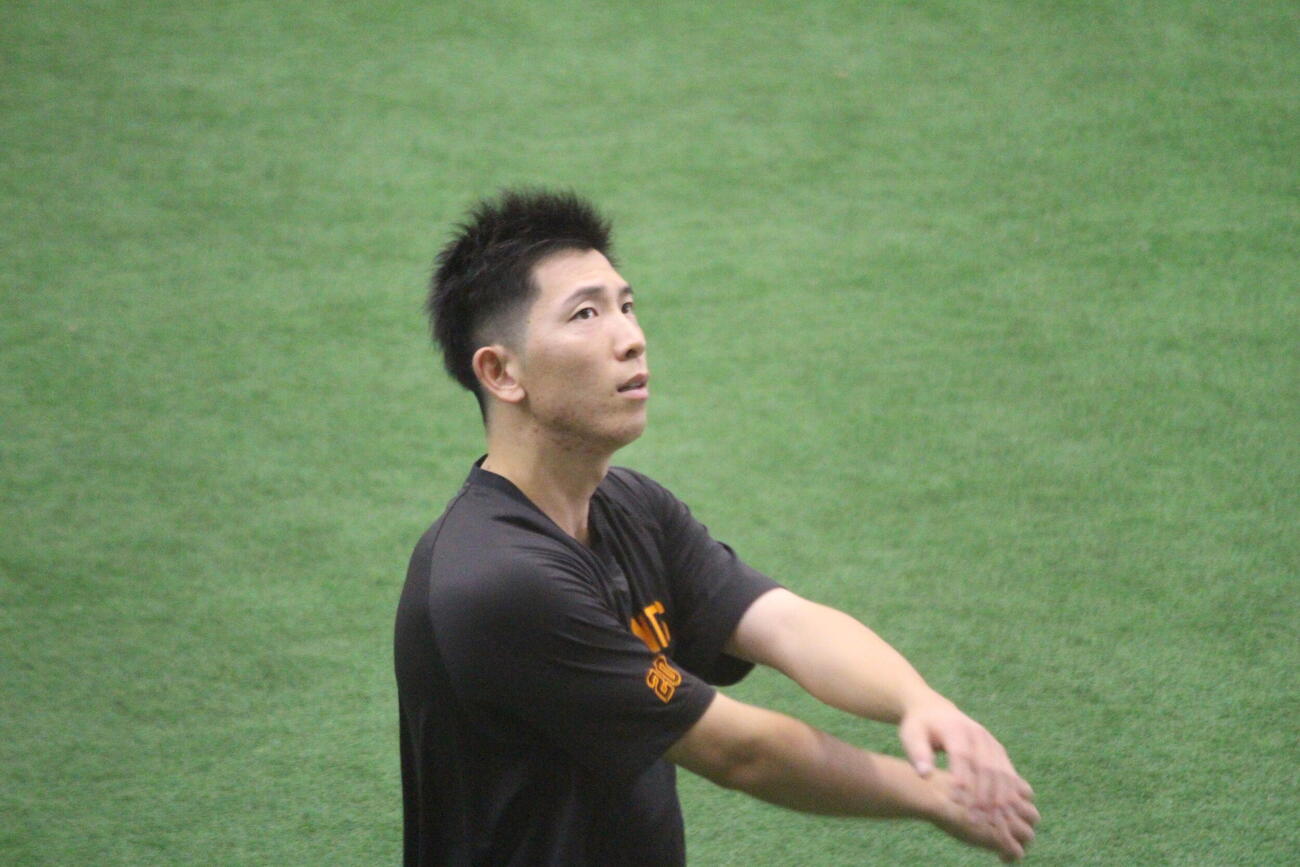 ジャイアンツ球場で調整する戸郷翔征