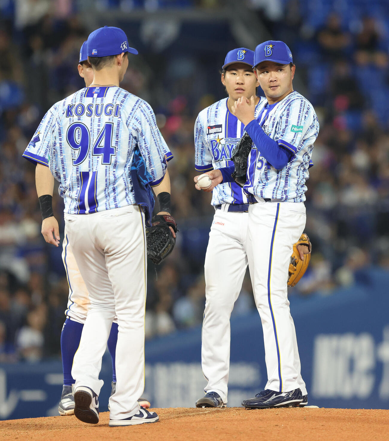 DeNA対中日　8回表中日無死、ボスラーに中前打を許す石田裕太郎（撮影・河田真司）