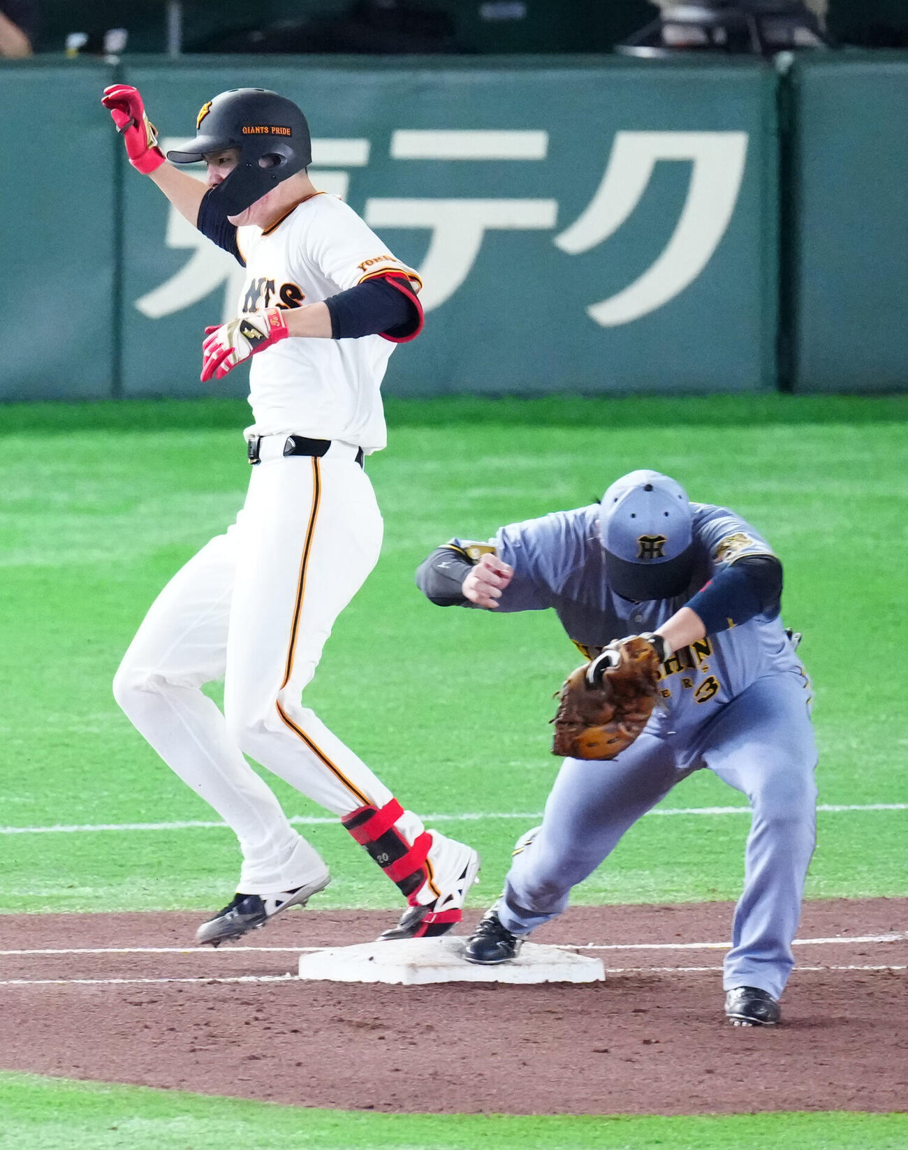巨人対阪神　5回裏巨人2死、三ゴロに倒れる戸郷翔征（撮影・江口和貴）