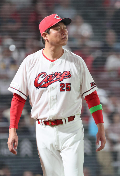【広島】新井監督９回に代走で揺さぶった辰見鴻之介に「プレッシャーをかけてくれた」／一問一答