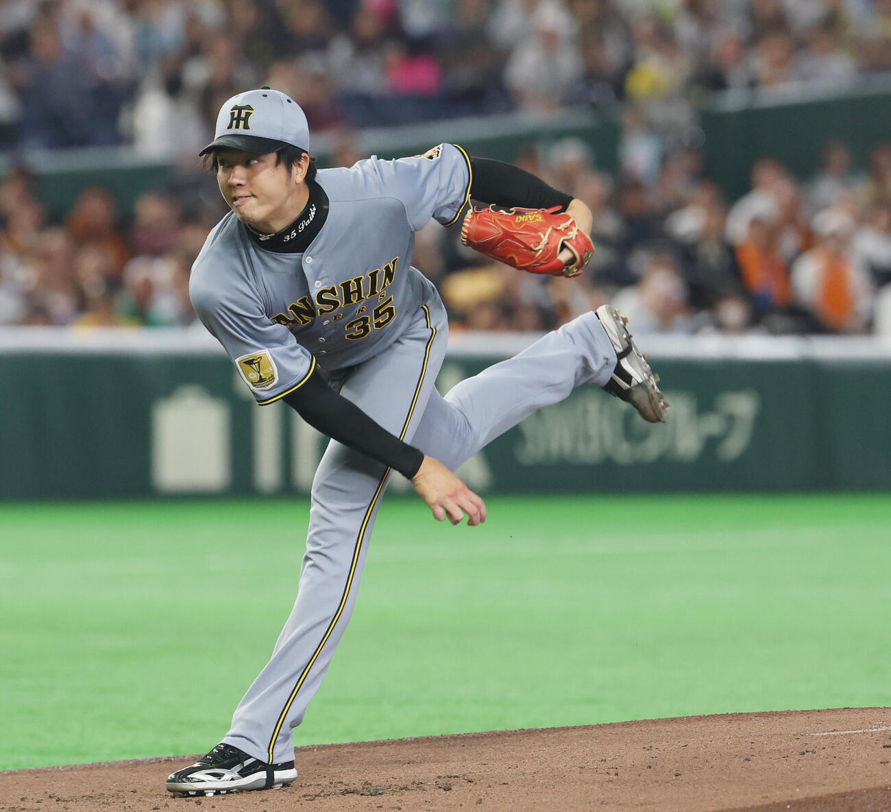 巨人対阪神　先発し力投する阪神才木浩人（撮影・増田悦実）