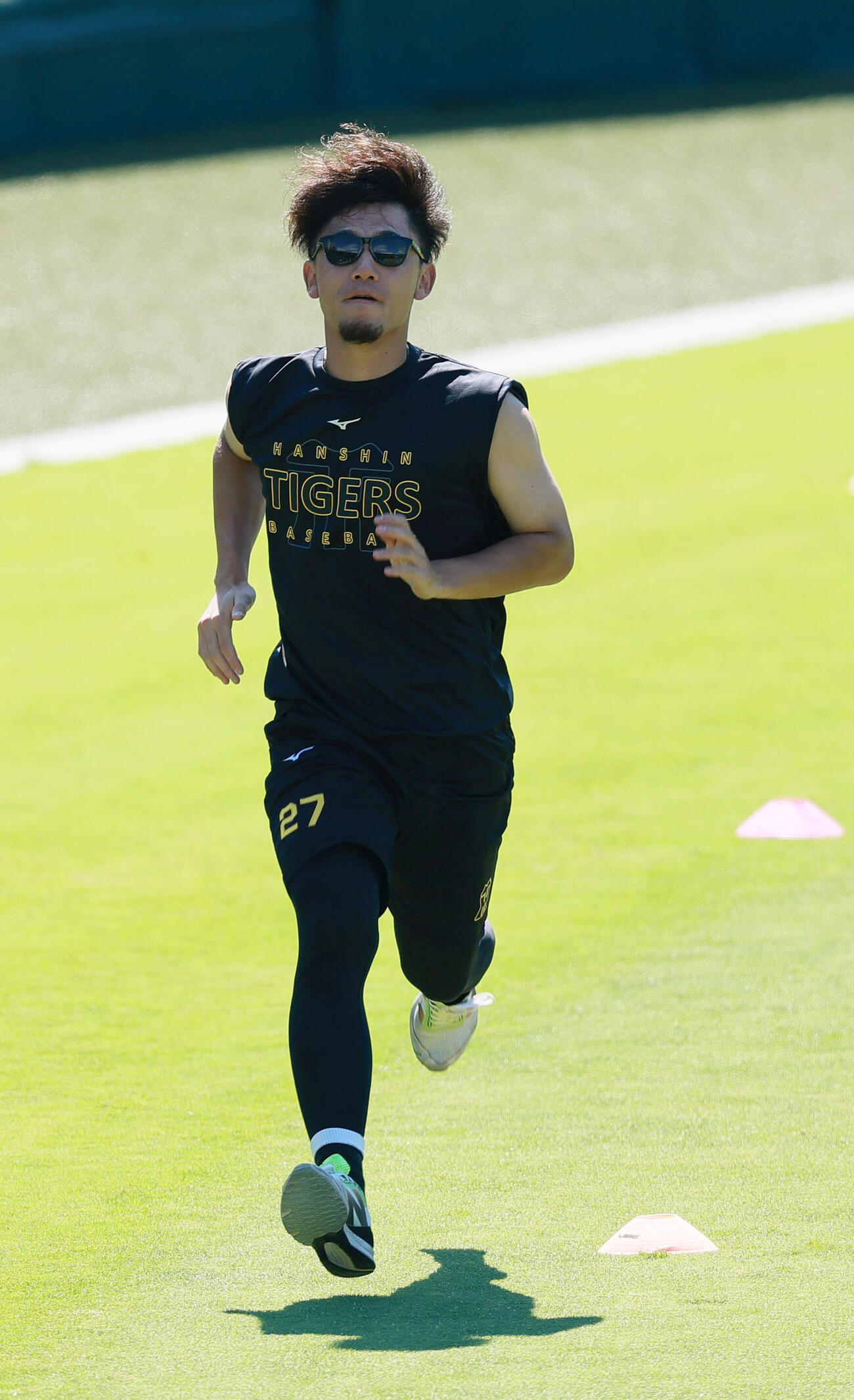 阪神対ヤクルト　試合前の練習に励む阪神伊藤将司（撮影・上山淳一）