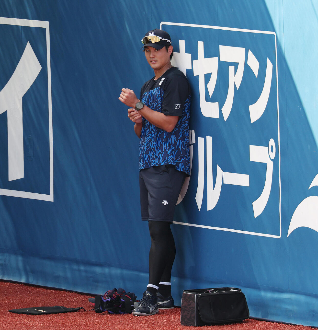 DeNA対巨人　試合前のキャッチボールを終えたDeNA藤浪晋太郎（撮影・宮地輝）