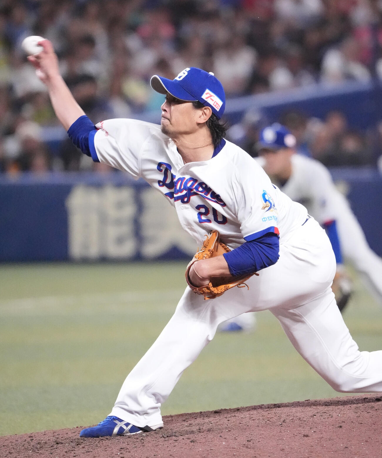 中日対広島　6回表、力投する中日先発の涌井秀章（撮影・森本幸一）