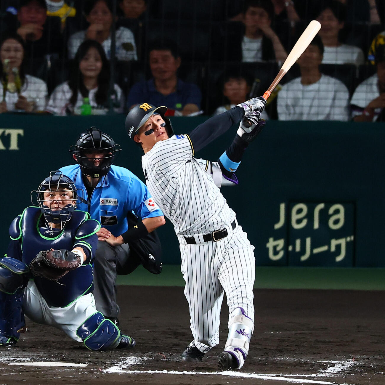 阪神対ヤクルト　7回裏阪神無死、森下翔太は左前打を放つ（撮影・加藤哉）