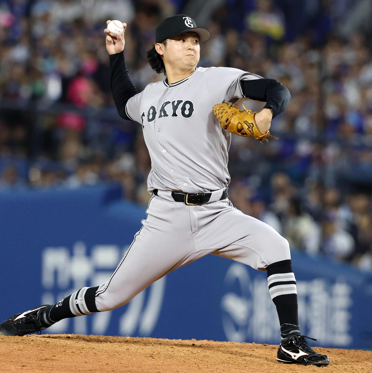 DeNA対巨人　8回裏DeNAの攻撃を抑えた田中瑛斗（撮影・浅見桂子）