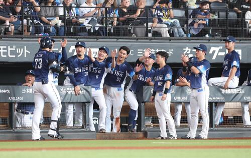 西武】日本ハムとのゲーム差なし「2位攻防戦」制す 6カードぶりの 