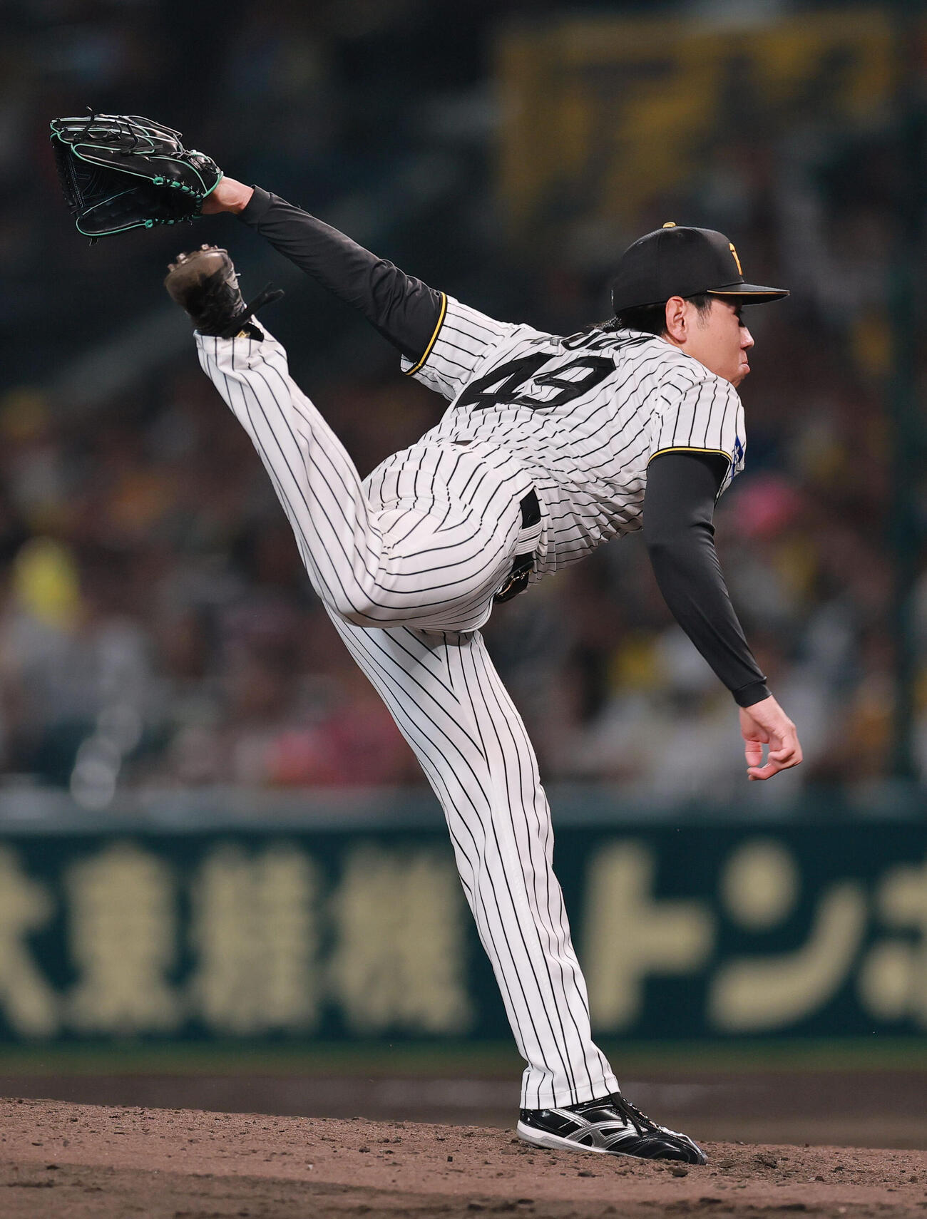 阪神対ヤクルト　7回表、力投する阪神工藤泰成（撮影・上山淳一）