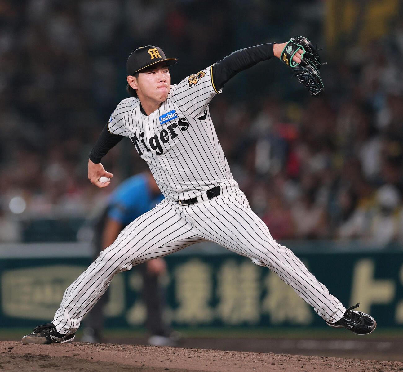 阪神対ヤクルト　7回表に登板する阪神工藤泰成（撮影・上山淳一）