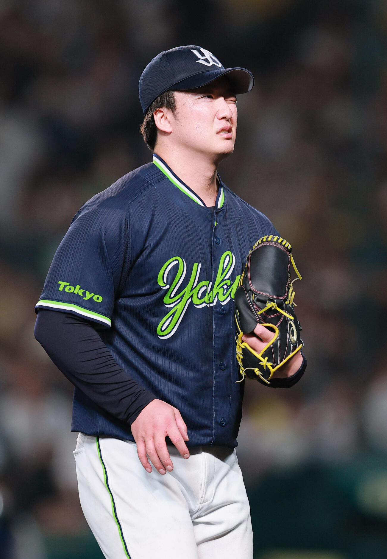 阪神対ヤクルト　7回に3失点し悔しがるヤクルト吉村貢司郎（撮影・上山淳一）