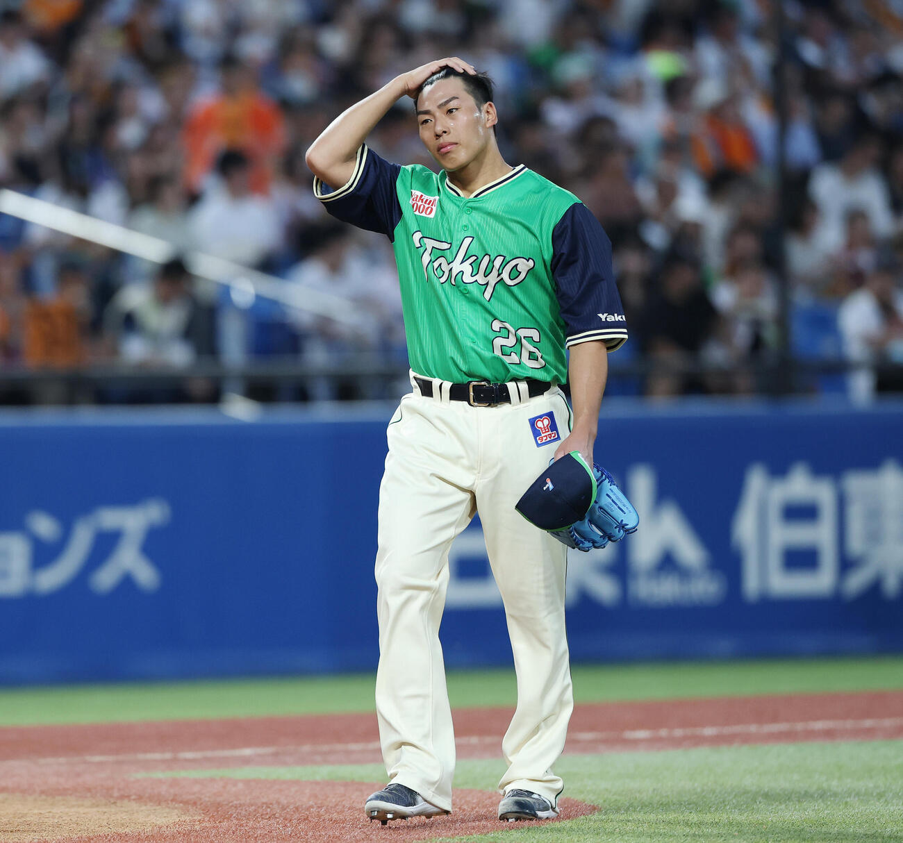ヤクルト対巨人　4回表を無失点に抑えたヤクルト先発の山野太一（撮影・宮地輝）
