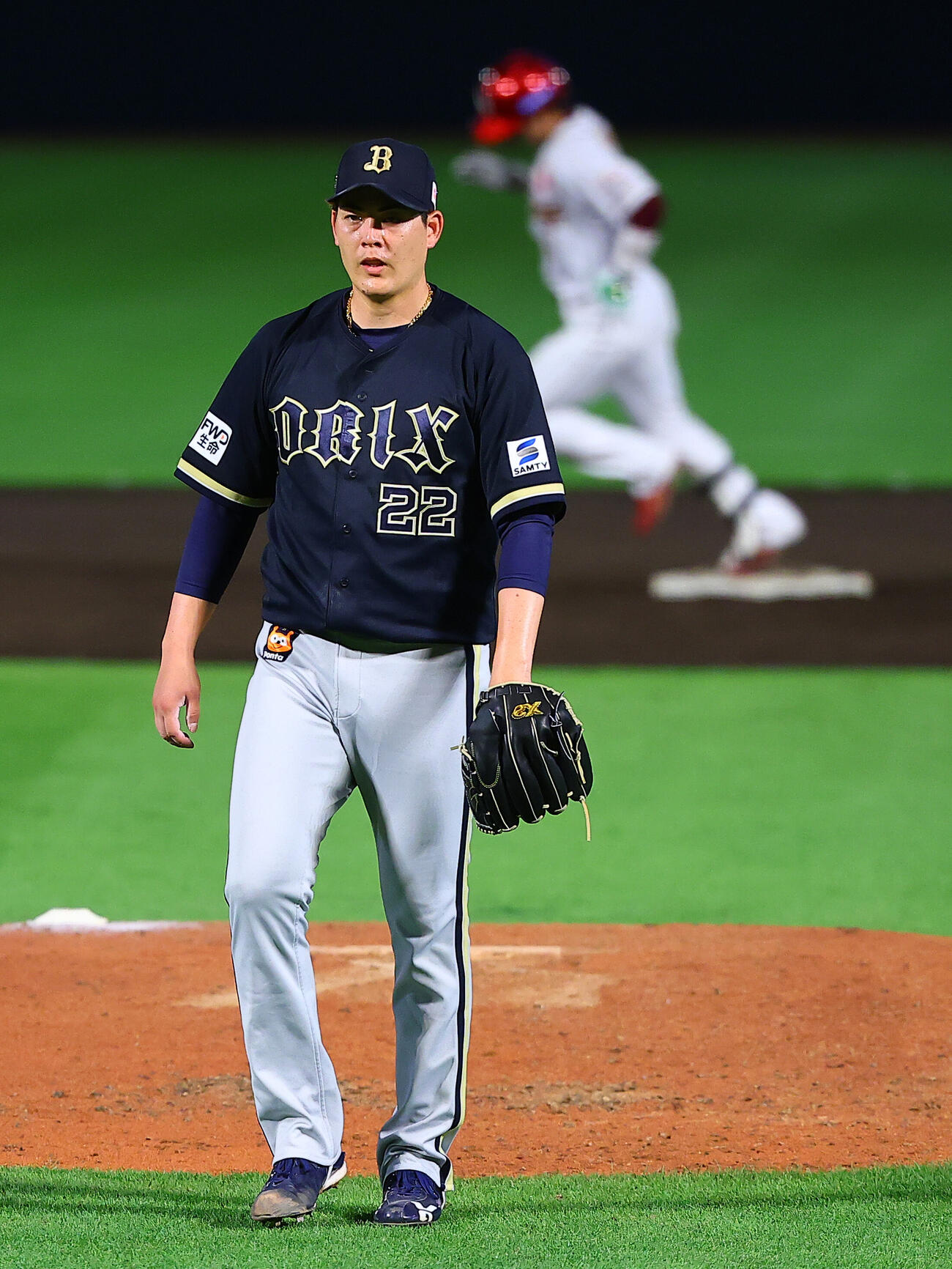 楽天対オリックス　5回裏楽天2死、宗山塁に本塁打を許す九里亜蓮（撮影・野上伸悟）