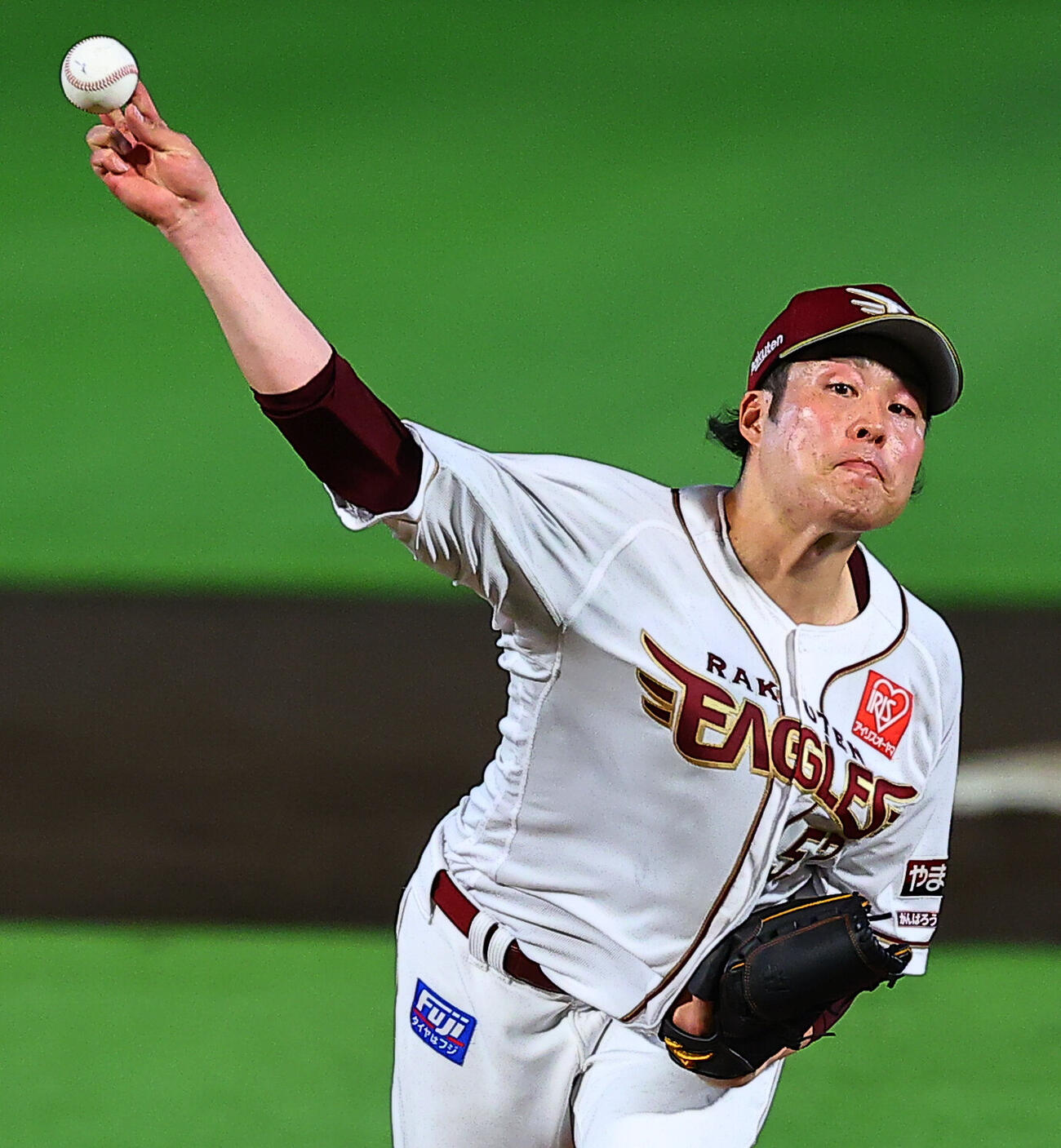 楽天対オリックス　力投する楽天滝中瞭太（撮影・野上伸悟）