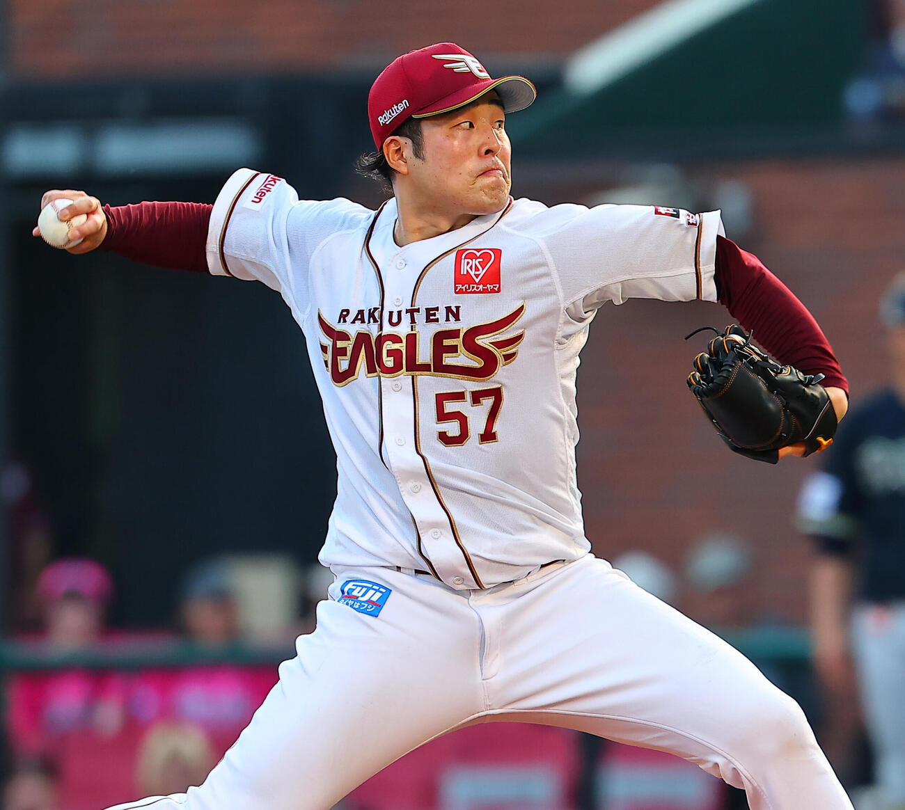 楽天対オリックス　楽天先発の滝中瞭太（撮影・野上伸悟）
