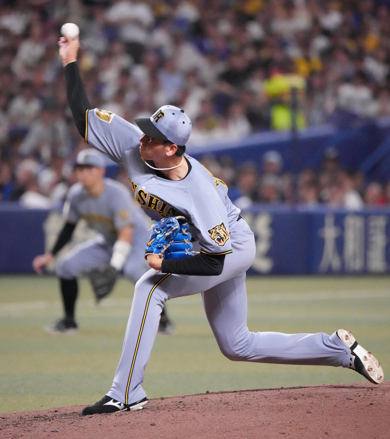 中日対阪神　3回裏、力投する阪神先発の今朝丸裕喜（撮影・森本幸一）