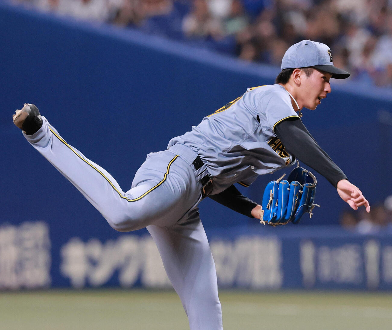 中日対阪神　3回裏、力投する阪神今朝丸裕喜（撮影・上山淳一）