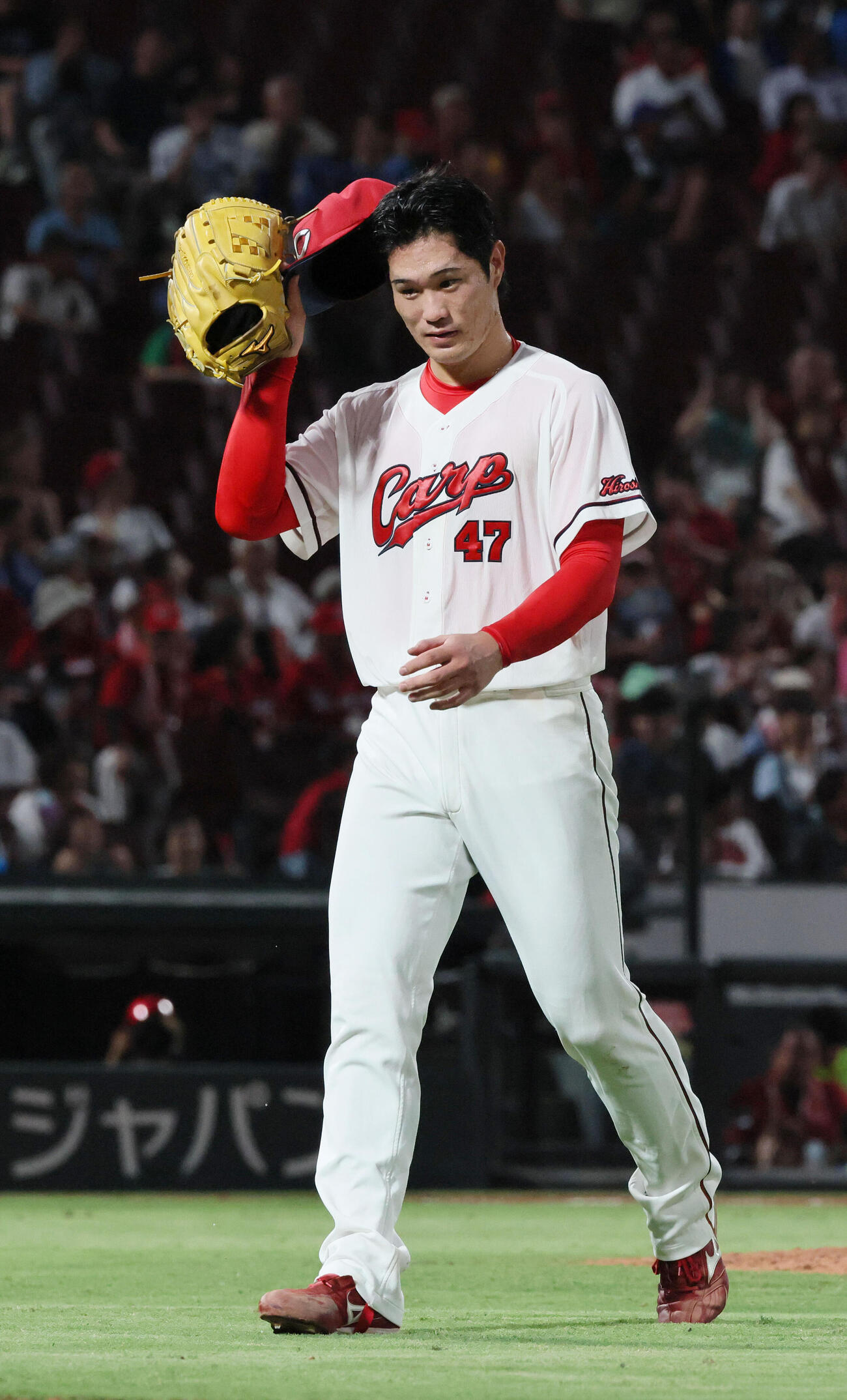 広島対DeNA 5回表DeNA2死満塁、斉藤優汰は降板（撮影・加藤孝規）
