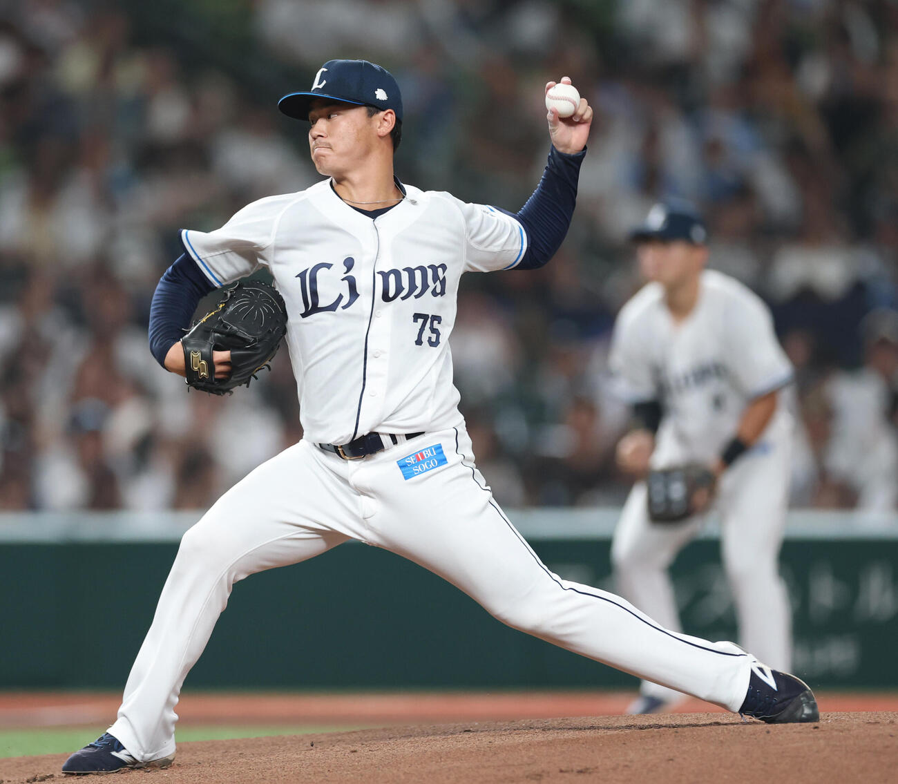 西武対ロッテ　先発し力投する西武佐藤爽（撮影・増田悦実）