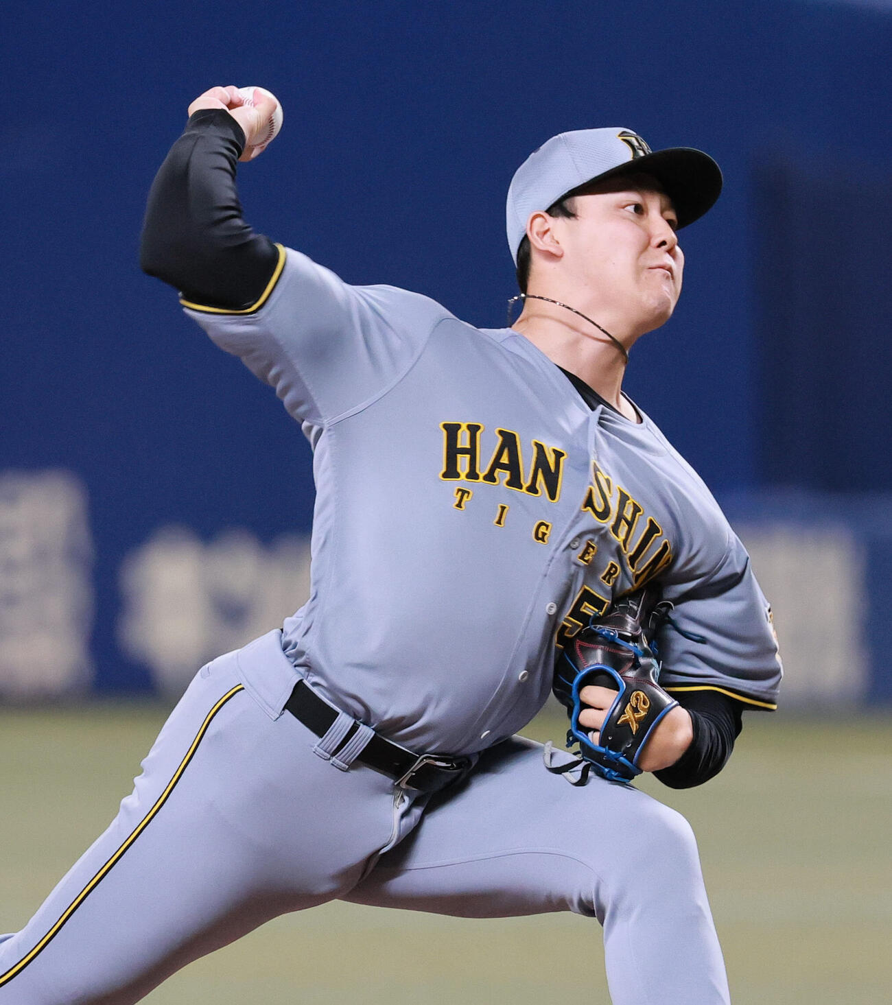 中日対阪神　2番手で登板し力投する阪神木下里都（撮影・上山淳一）