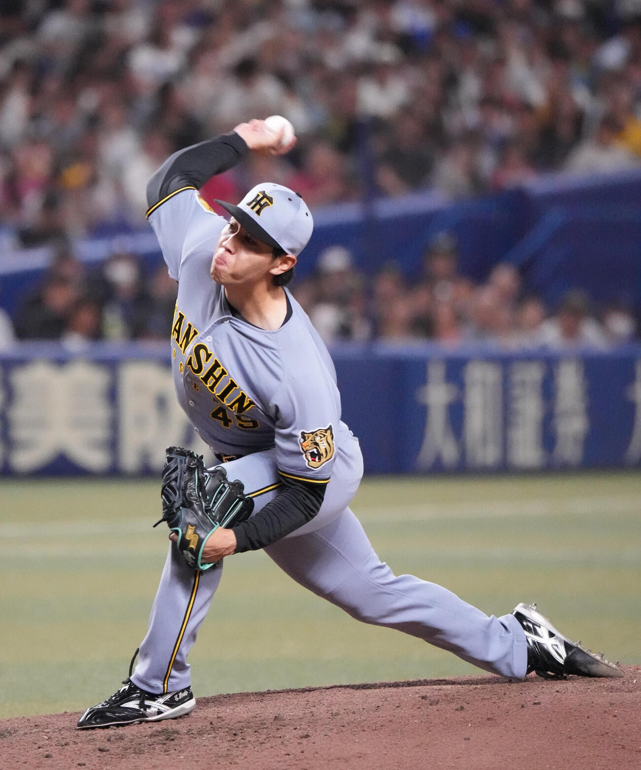 中日対阪神　7回裏、阪神3番手で登板する工藤泰成（撮影・森本幸一）