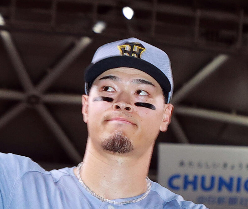 阪神佐藤輝明（2026年7月撮影）