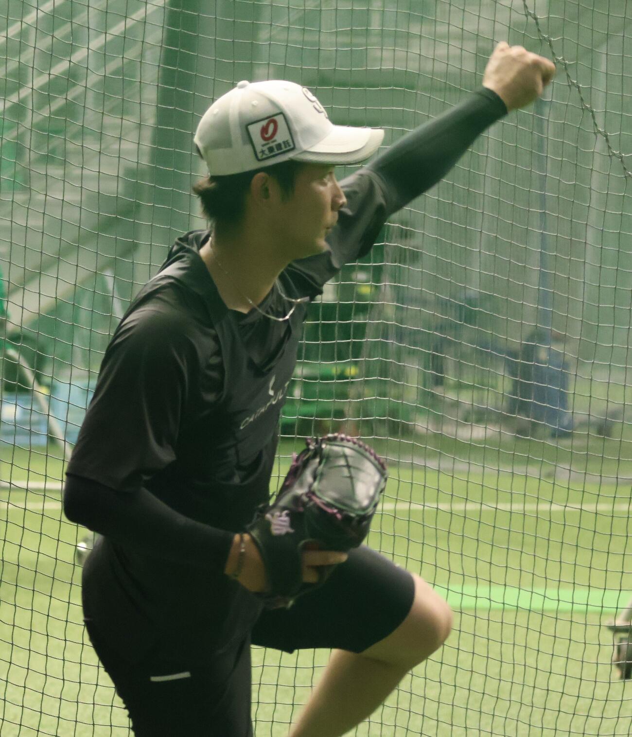 リハビリ組で練習するソフトバンク大野稼頭央