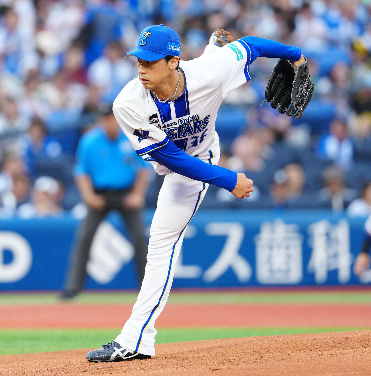 DeNA対ヤクルト　先発し力投するDeNA尾形崇斗（撮影・鈴木みどり）