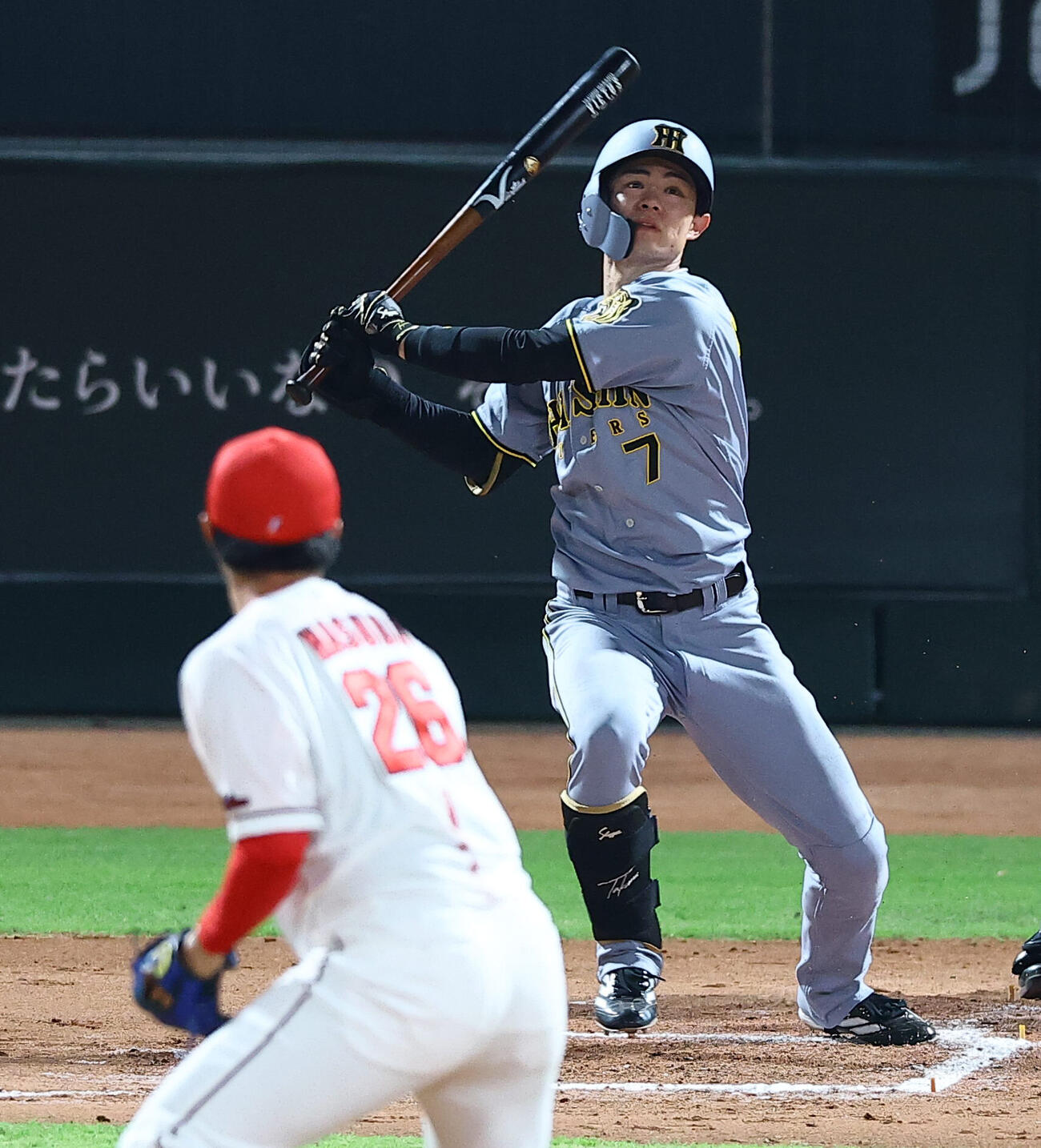 広島対阪神　6回表阪神2死満塁、中野拓夢は投ゴロに倒れる（撮影・上田博志）