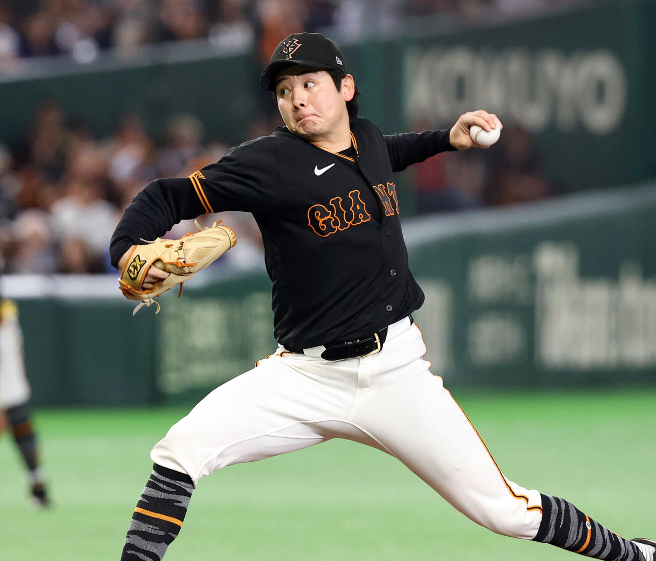 巨人対中日　巨人先発の竹丸和幸（撮影・浅見桂子）