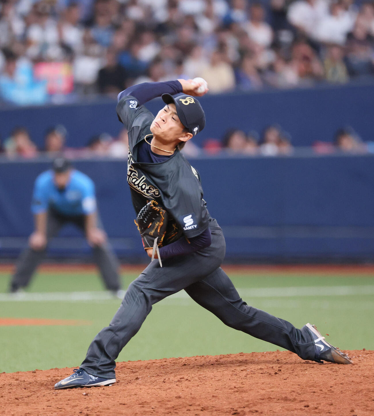 オリックス対日本ハム　オリックス4番手の山岡泰輔（撮影・宮崎幸一）