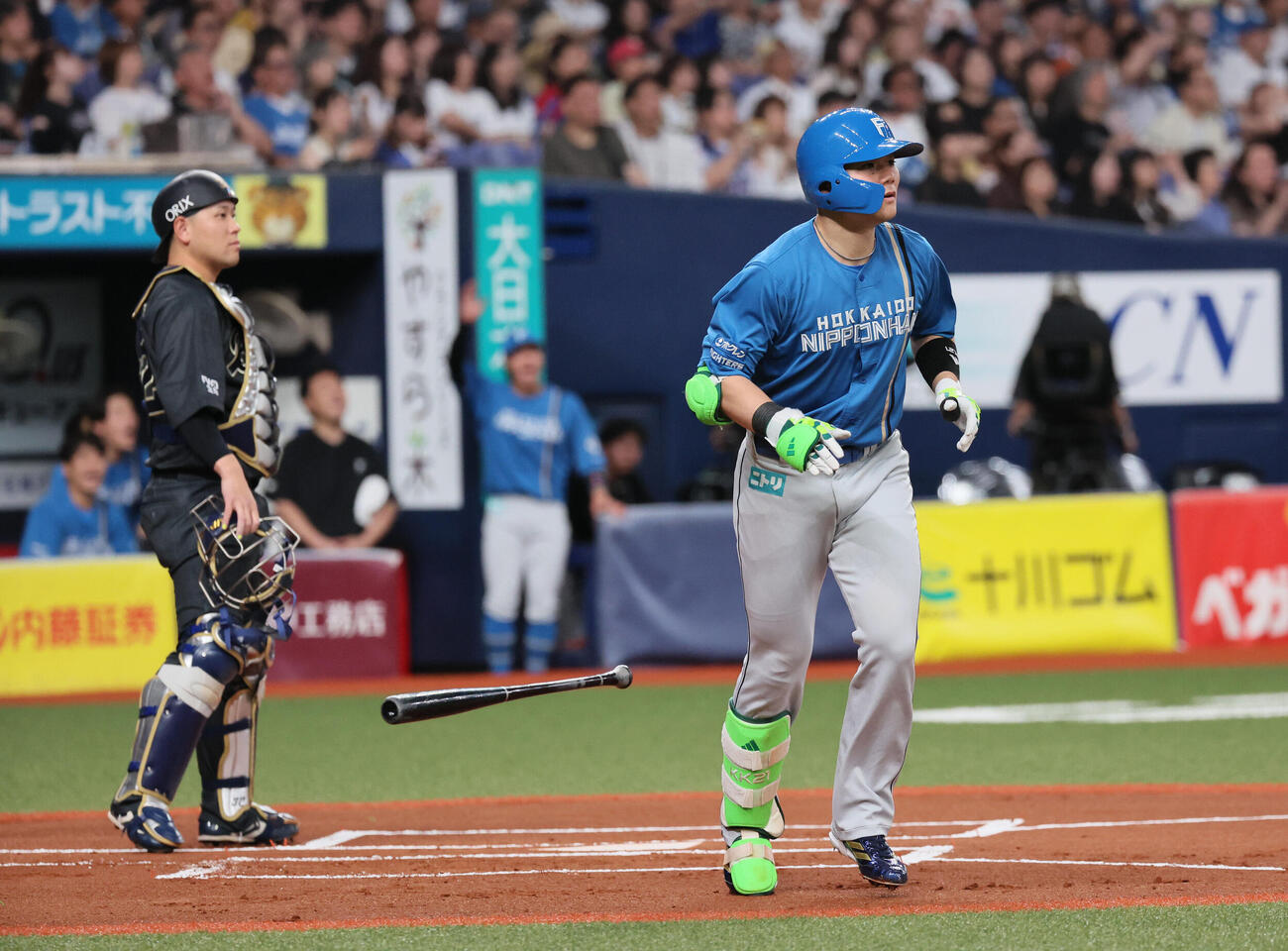 オリックス対日本ハム　1回表日本ハム無死一塁、清宮幸太郎は先制2点本塁打を放つ（撮影・宮崎幸一）