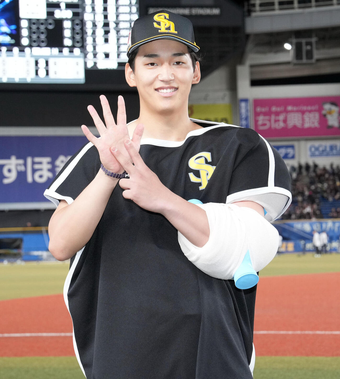 ロッテ対ソフトバンク　開幕から7連勝のソフトバンク前田悠伍（撮影・たえ見朱実）