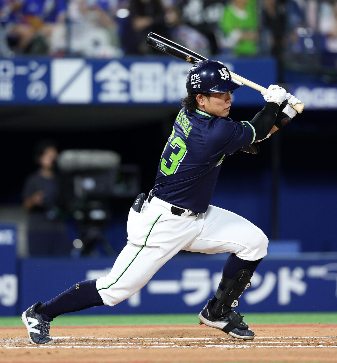 DeNA対ヤクルト　6回表ヤクルト無死、増田珠は右前打を放つ（撮影・鈴木正人）